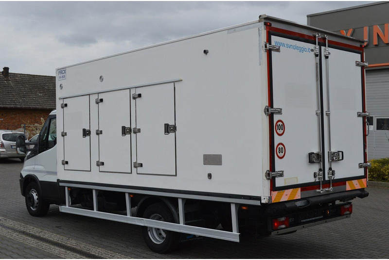 Iveco DAILY 60C15 60-150 - Zelfrijdende verkoopwagen: afbeelding 3 Iveco DAILY 60C15 60-150 - Zelfrijdende verkoopwagen: afbeelding 3