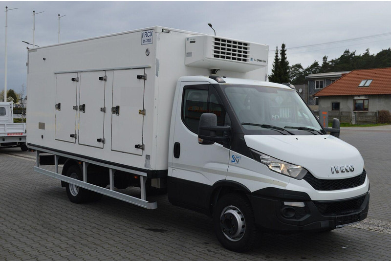 Iveco DAILY 60C15 60-150 - Zelfrijdende verkoopwagen: afbeelding 5 Iveco DAILY 60C15 60-150 - Zelfrijdende verkoopwagen: afbeelding 5
