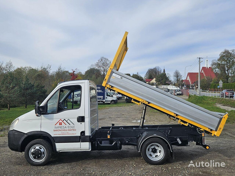 Iveco Daily 35c-15 3 way tipper - Kipper bestelwagen: afbeelding 4 Iveco Daily 35c-15 3 way tipper - Kipper bestelwagen: afbeelding 4