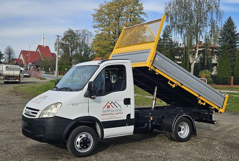 Iveco Daily 35c-15 3 way tipper - Kipper bestelwagen: afbeelding 3 Iveco Daily 35c-15 3 way tipper - Kipper bestelwagen: afbeelding 3