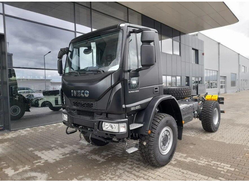 Iveco EuroCargo ML150E28WS - Chassis vrachtwagen: afbeelding 1 Iveco EuroCargo ML150E28WS - Chassis vrachtwagen: afbeelding 1