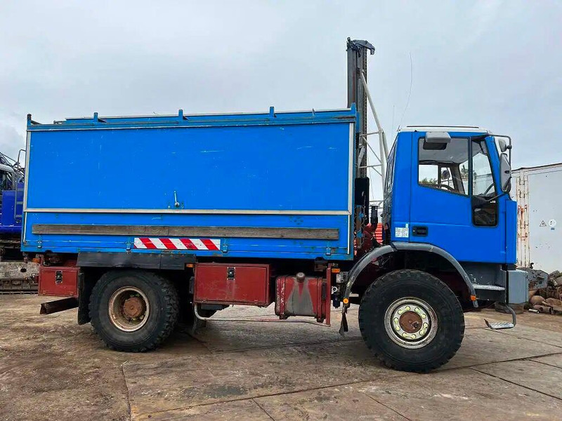 Zelfrijdende verkoopwagen Iveco Eurocargo 135E18 4x4 - Workshop truck: afbeelding 7