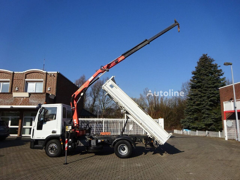 Iveco ML75E18K - 3 way tipper+crane - Kipper vrachtwagen, Kraanwagen: afbeelding 2 Iveco ML75E18K - 3 way tipper+crane - Kipper vrachtwagen, Kraanwagen: afbeelding 2