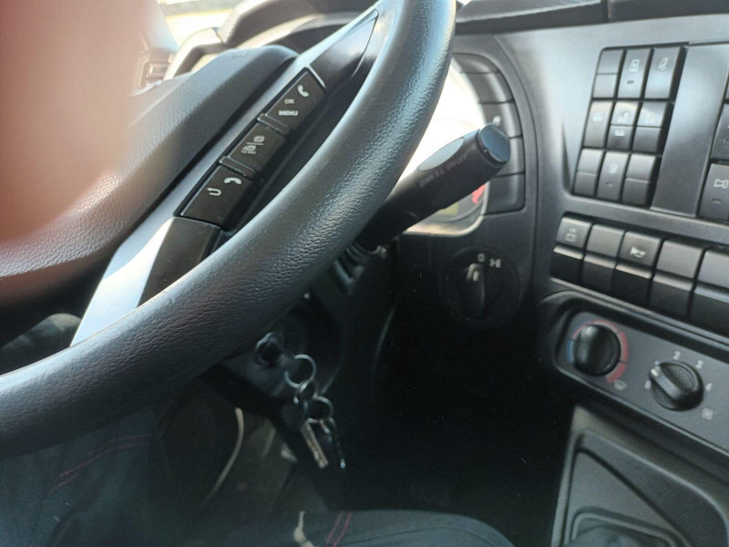 Bakwagen Iveco Stralis 310 6x2 Koffer + LBW: afbeelding 12 Bakwagen Iveco Stralis 310 6x2 Koffer + LBW: afbeelding 12