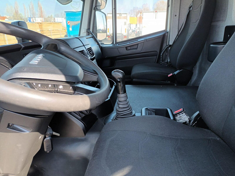 Bakwagen Iveco Stralis 310 6x2 Koffer + LBW: afbeelding 13 Bakwagen Iveco Stralis 310 6x2 Koffer + LBW: afbeelding 13