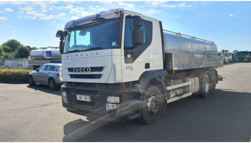 Iveco Stralis 420 6x2 16000 Liter - ohne Saug- und Mes - Tankwagen: afbeelding 1 Iveco Stralis 420 6x2 16000 Liter - ohne Saug- und Mes - Tankwagen: afbeelding 1