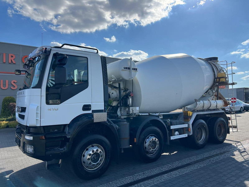 Iveco Trakker 410 CONCRETE MIXER LIEBHERR 904 9m³ - Betonmixer: afbeelding 2 Iveco Trakker 410 CONCRETE MIXER LIEBHERR 904 9m³ - Betonmixer: afbeelding 2