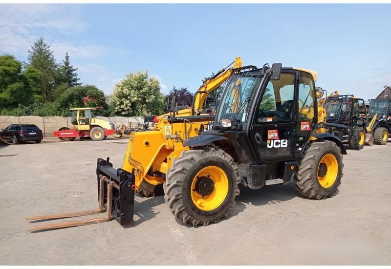 JCB 535-95 Telescopic basket lift - Verreiker: afbeelding 1 JCB 535-95 Telescopic basket lift - Verreiker: afbeelding 1