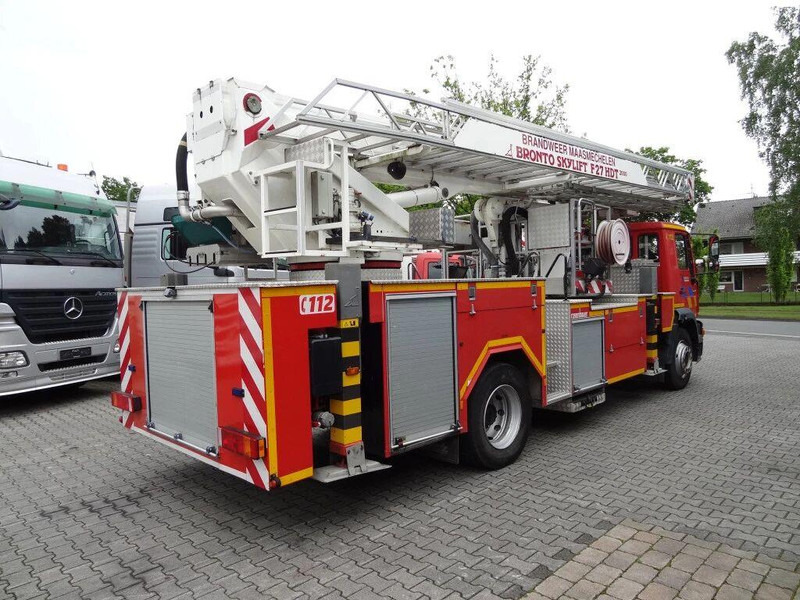 MAN 18.284 L2000 - Fire truck+ladder lift - Brandweerwagen: afbeelding 5 MAN 18.284 L2000 - Fire truck+ladder lift - Brandweerwagen: afbeelding 5