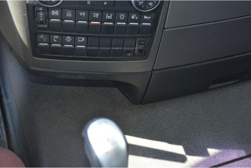 Leasing MAN 6,4 m Flatbed + Crane HIAB 211EP 6X2 KRAN HIAB 211EP 6.5m Container Pr MAN 6,4 m Flatbed + Crane HIAB 211EP 6X2 KRAN HIAB 211EP 6.5m Container Pr: afbeelding 17