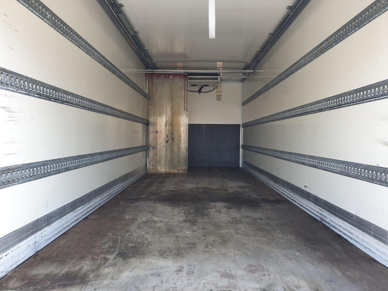 MAN TGL 12.220 - Koelwagen vrachtwagen: afbeelding 4 MAN TGL 12.220 - Koelwagen vrachtwagen: afbeelding 4