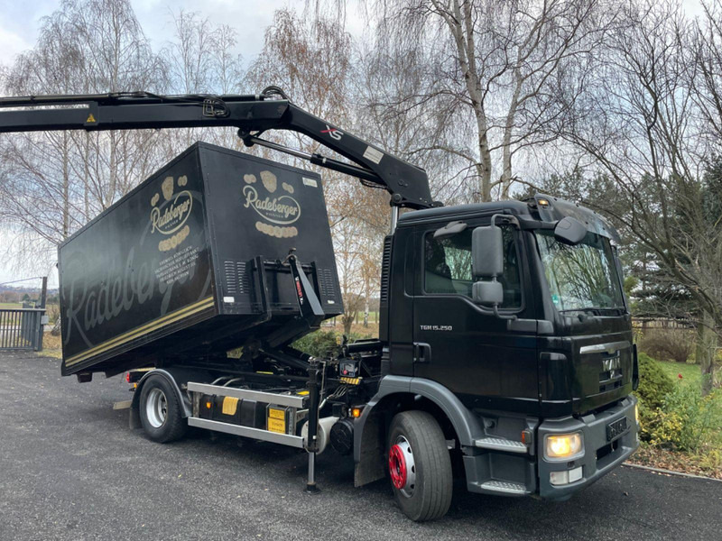 MAN TGM 15.250 Hoof lift + Crane - Haakarmsysteem vrachtwagen, Kraanwagen: afbeelding 4 MAN TGM 15.250 Hoof lift + Crane - Haakarmsysteem vrachtwagen, Kraanwagen: afbeelding 4