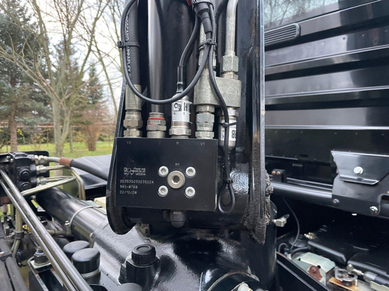 MAN TGM 15.250 Hoof lift + Crane - Haakarmsysteem vrachtwagen, Kraanwagen: afbeelding 3 MAN TGM 15.250 Hoof lift + Crane - Haakarmsysteem vrachtwagen, Kraanwagen: afbeelding 3