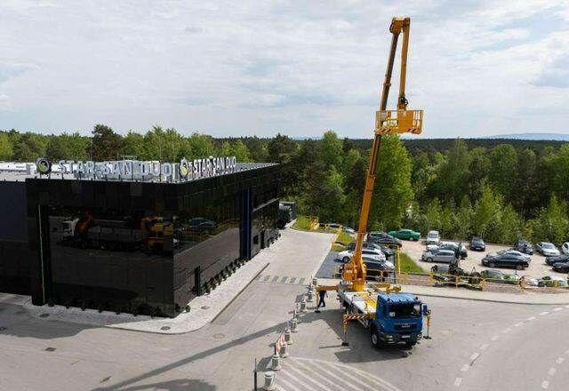 Vrachtwagen hoogwerker MAN TGM 18.330 4x4 MULTITEL J335 Truck Mounted Lift: afbeelding 9