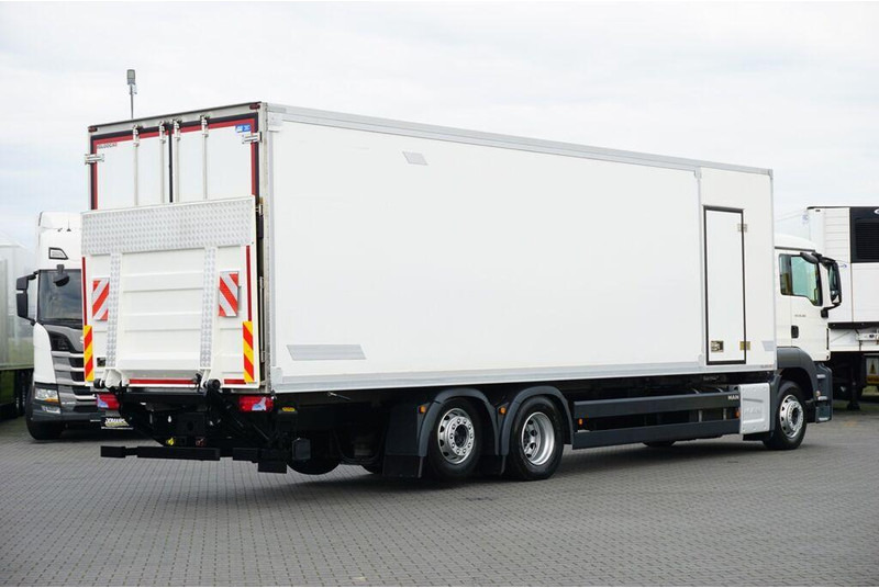 MAN TGS / 26.360 / EURO 6 / CHŁODNIA + WINDA / 23 PALETY - Koelwagen vrachtwagen: afbeelding 5 MAN TGS / 26.360 / EURO 6 / CHŁODNIA + WINDA / 23 PALETY - Koelwagen vrachtwagen: afbeelding 5