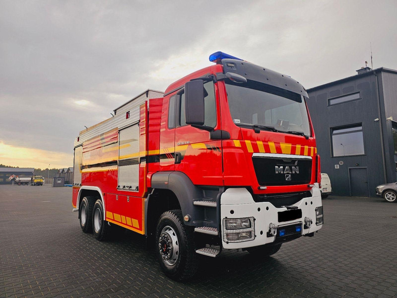 MAN TGS 26.440 Fire truck 6x6 - Brandweerwagen: afbeelding 2 MAN TGS 26.440 Fire truck 6x6 - Brandweerwagen: afbeelding 2