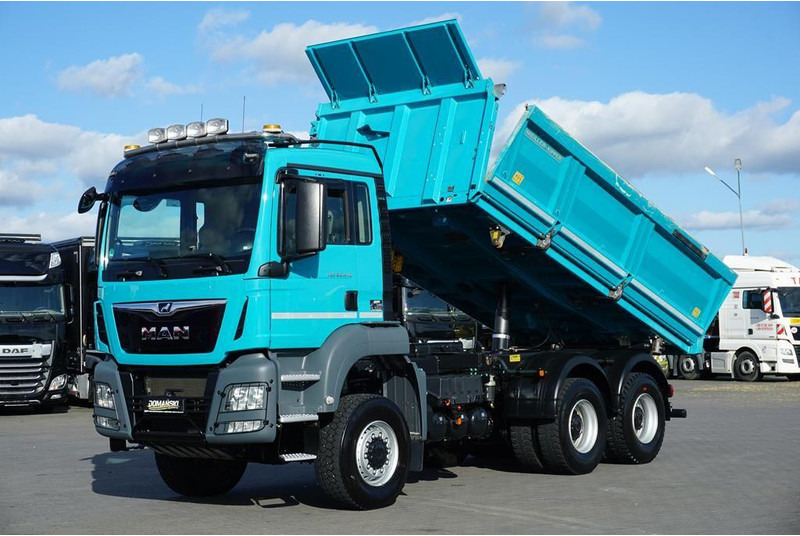 MAN TGS / 26.470 / E 6 / WYWROTKA / 6 X 6 / HYDROBURTA - Kipper vrachtwagen: afbeelding 1 MAN TGS / 26.470 / E 6 / WYWROTKA / 6 X 6 / HYDROBURTA - Kipper vrachtwagen: afbeelding 1
