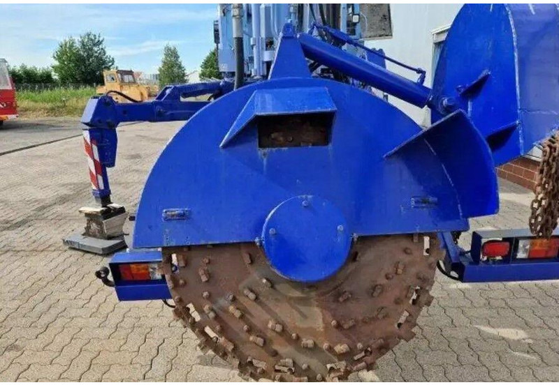 Mercedes-Benz 1831 4x4 Betonvágó - Asfaltmachine: afbeelding 3 Mercedes-Benz 1831 4x4 Betonvágó - Asfaltmachine: afbeelding 3