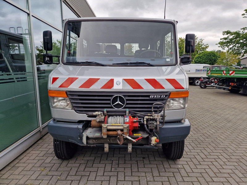 Mercedes-Benz 815 4x4 Doka 3-Way Tipper - Kipper vrachtwagen: afbeelding 2 Mercedes-Benz 815 4x4 Doka 3-Way Tipper - Kipper vrachtwagen: afbeelding 2