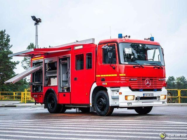 Mercedes-Benz ACTROS 1835 4x2 ZIEGLER FIRE BRIGADE - Brandweerwagen: afbeelding 2 Mercedes-Benz ACTROS 1835 4x2 ZIEGLER FIRE BRIGADE - Brandweerwagen: afbeelding 2