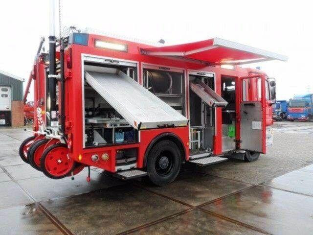 Mercedes-Benz ACTROS 1835 Feuerwehr 2080 L Fire Unit !! - Brandweerwagen: afbeelding 5 Mercedes-Benz ACTROS 1835 Feuerwehr 2080 L Fire Unit !! - Brandweerwagen: afbeelding 5