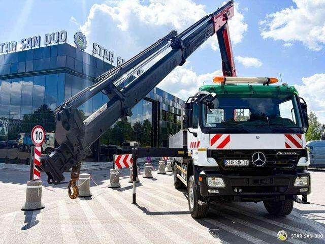 Mercedes-Benz ACTROS 2044A 4x4 Palfinger PK 20002 hds Crane - Vrachtwagen met open laadbak, Kraanwagen: afbeelding 4 Mercedes-Benz ACTROS 2044A 4x4 Palfinger PK 20002 hds Crane - Vrachtwagen met open laadbak, Kraanwagen: afbeelding 4
