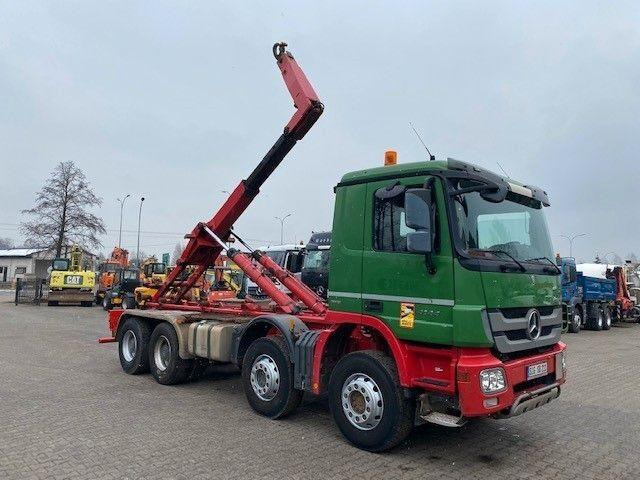 Mercedes-Benz ACTROS 4144 - Haakarmsysteem vrachtwagen: afbeelding 1 Mercedes-Benz ACTROS 4144 - Haakarmsysteem vrachtwagen: afbeelding 1