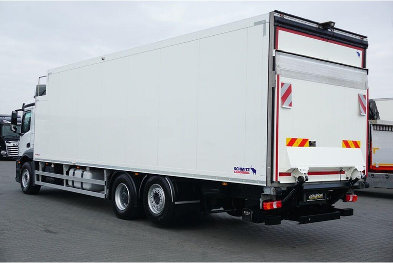 Mercedes-Benz ANTOS / 2535 / EURO 6 / CHŁODNIA + WINDA / 23 PALETY / OŚ SKRĘTN - Koelwagen vrachtwagen: afbeelding 5 Mercedes-Benz ANTOS / 2535 / EURO 6 / CHŁODNIA + WINDA / 23 PALETY / OŚ SKRĘTN - Koelwagen vrachtwagen: afbeelding 5
