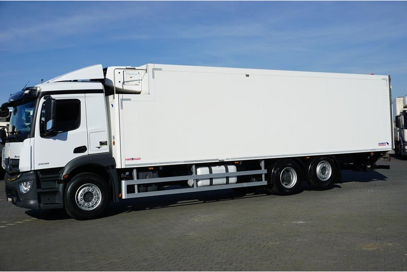 Mercedes-Benz ANTOS / 2535 / EURO 6 / CHŁODNIA + WINDA / 23 PALETY / OŚ SKRĘTN - Koelwagen vrachtwagen: afbeelding 3 Mercedes-Benz ANTOS / 2535 / EURO 6 / CHŁODNIA + WINDA / 23 PALETY / OŚ SKRĘTN - Koelwagen vrachtwagen: afbeelding 3