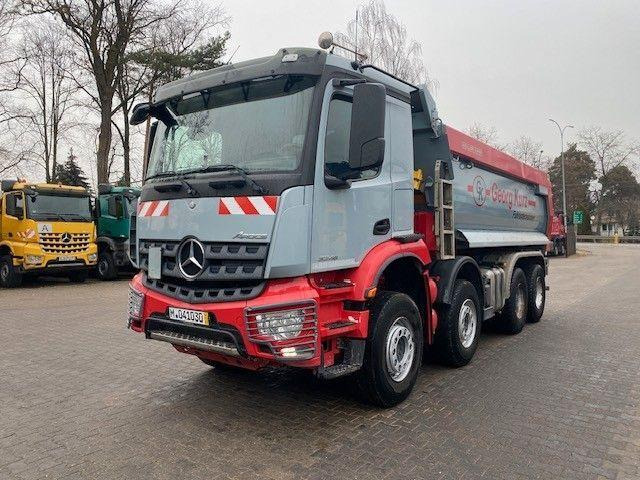 Mercedes-Benz AROCS 3246 8X4 Eur 6 , KIPPER MEILLER MULDA - Kipper vrachtwagen: afbeelding 4 Mercedes-Benz AROCS 3246 8X4 Eur 6 , KIPPER MEILLER MULDA - Kipper vrachtwagen: afbeelding 4