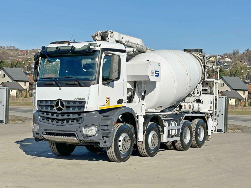 Mercedes-Benz AROCS 3743 * Betonpumpe + FUNK * 8x4 * TOP - Betonmixer: afbeelding 2 Mercedes-Benz AROCS 3743 * Betonpumpe + FUNK * 8x4 * TOP - Betonmixer: afbeelding 2