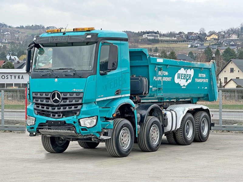 Mercedes-Benz AROCS 4142* KIPPER / 8x4 * TOPZUSTAND - Kipper vrachtwagen: afbeelding 2 Mercedes-Benz AROCS 4142* KIPPER / 8x4 * TOPZUSTAND - Kipper vrachtwagen: afbeelding 2