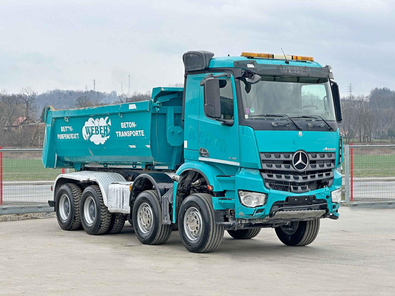 Mercedes-Benz AROCS 4142* KIPPER / 8x4 * TOPZUSTAND - Kipper vrachtwagen: afbeelding 1 Mercedes-Benz AROCS 4142* KIPPER / 8x4 * TOPZUSTAND - Kipper vrachtwagen: afbeelding 1