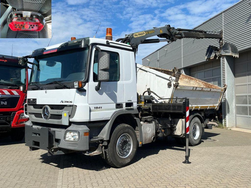 Mercedes-Benz Actros 1841 K 3-Way Meiller Tipper Crane Palfinger PK 13001-KA - Kipper vrachtwagen, Kraanwagen: afbeelding 1 Mercedes-Benz Actros 1841 K 3-Way Meiller Tipper Crane Palfinger PK 13001-KA - Kipper vrachtwagen, Kraanwagen: afbeelding 1