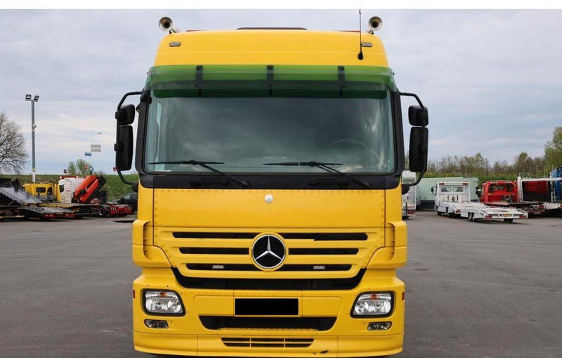 Mercedes-Benz Actros 2532 Vehicle transporter + crane Hiab 477EP-5 HiPro 6x2 - Autovrachtwagen vrachtwagen: afbeelding 1 Mercedes-Benz Actros 2532 Vehicle transporter + crane Hiab 477EP-5 HiPro 6x2 - Autovrachtwagen vrachtwagen: afbeelding 1