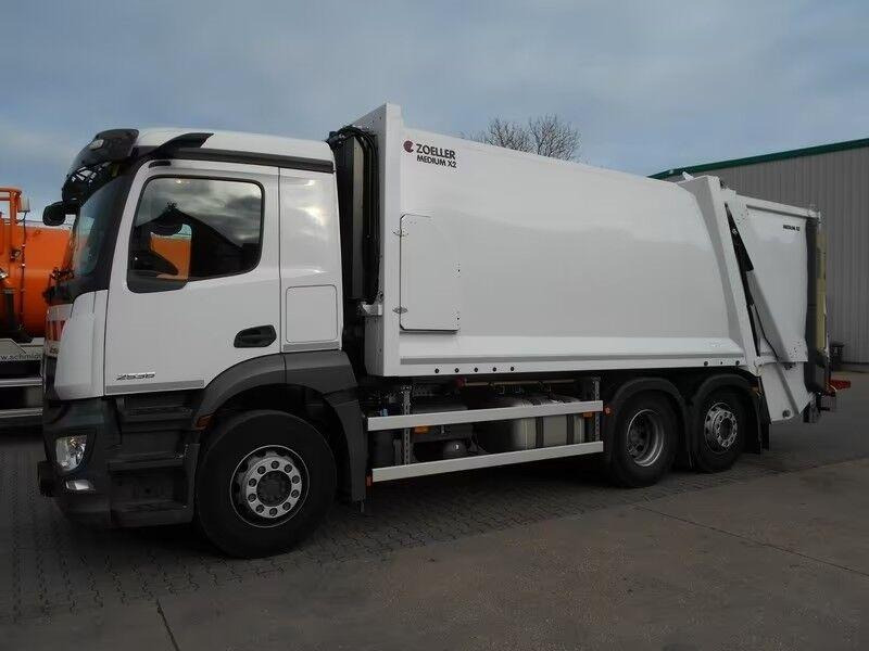 Mercedes-Benz Actros 2536 - Garbage truck - Vuilniswagen: afbeelding 1 Mercedes-Benz Actros 2536 - Garbage truck - Vuilniswagen: afbeelding 1