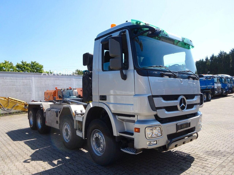 Mercedes-Benz Actros 3244 - Hook lift truck 8x4 - Haakarmsysteem vrachtwagen, Kraanwagen: afbeelding 3 Mercedes-Benz Actros 3244 - Hook lift truck 8x4 - Haakarmsysteem vrachtwagen, Kraanwagen: afbeelding 3