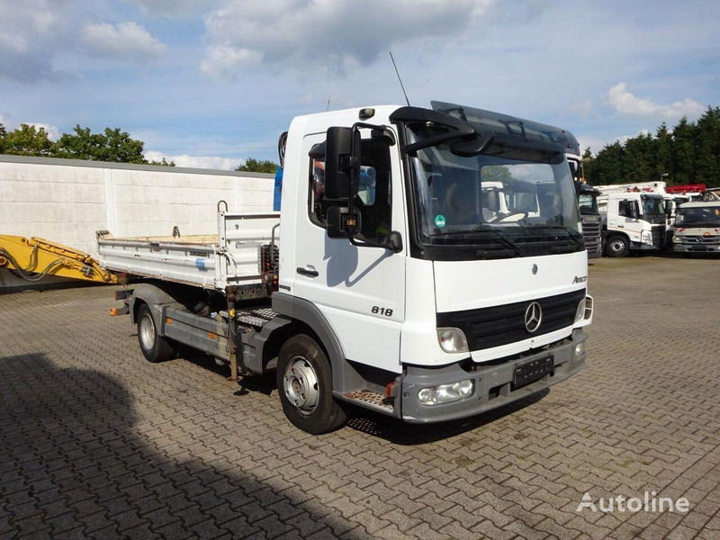 Mercedes-Benz Atego 818 - 3 way tipper+crane - Kipper vrachtwagen, Kraanwagen: afbeelding 5 Mercedes-Benz Atego 818 - 3 way tipper+crane - Kipper vrachtwagen, Kraanwagen: afbeelding 5