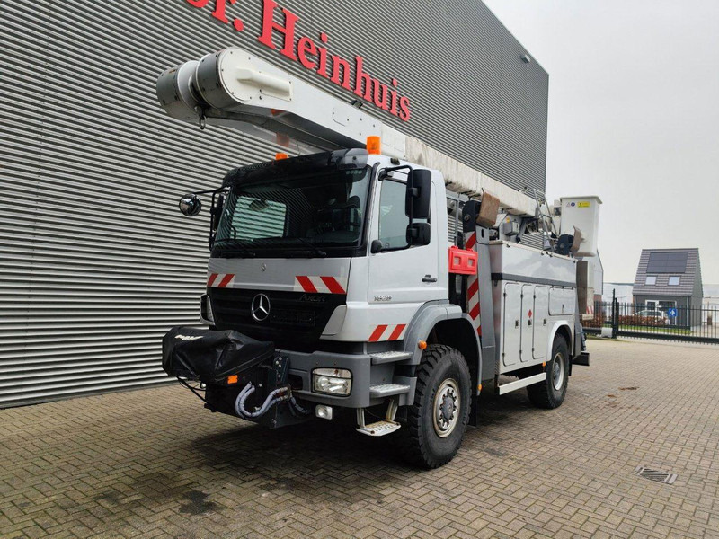 Mercedes-Benz Axor 1824 - Lifting basket - Vrachtwagen hoogwerker, Kraanwagen: afbeelding 1 Mercedes-Benz Axor 1824 - Lifting basket - Vrachtwagen hoogwerker, Kraanwagen: afbeelding 1