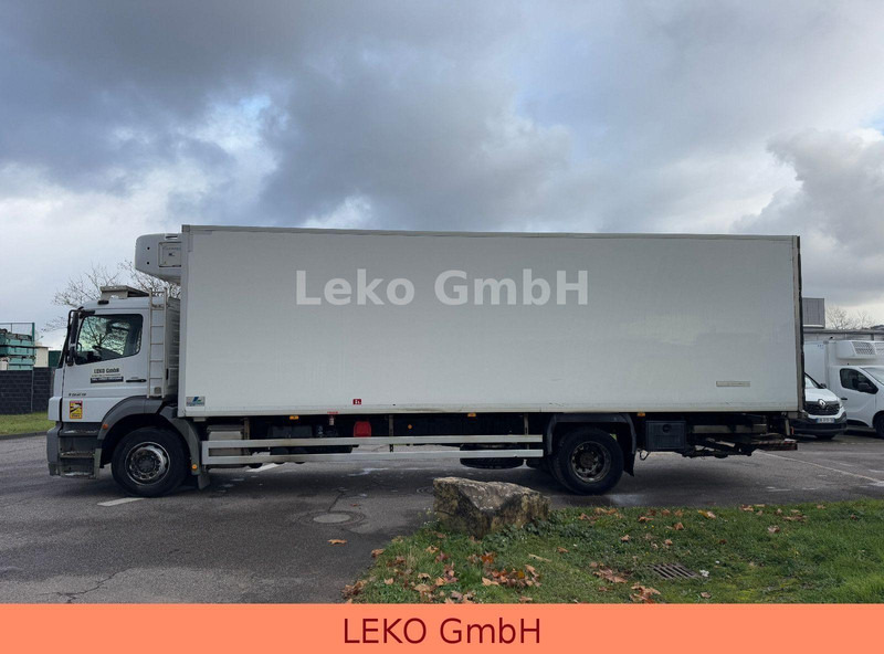 Mercedes-Benz Axor 1929 - Koelwagen vrachtwagen: afbeelding 4 Mercedes-Benz Axor 1929 - Koelwagen vrachtwagen: afbeelding 4