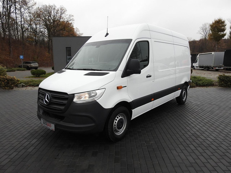 Leasing Mercedes-Benz ESPRINTER NOWY ELEKTRYCZNY FURGON AUTOMAT  GWARANCJA  95KM [ 607 Mercedes-Benz ESPRINTER NOWY ELEKTRYCZNY FURGON AUTOMAT  GWARANCJA  95KM [ 607: afbeelding 18 Leasing Mercedes-Benz ESPRINTER NOWY ELEKTRYCZNY FURGON AUTOMAT  GWARANCJA  95KM [ 607 Mercedes-Benz ESPRINTER NOWY ELEKTRYCZNY FURGON AUTOMAT  GWARANCJA  95KM [ 607: afbeelding 18