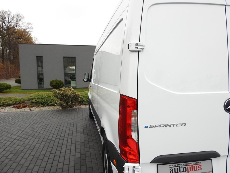 Leasing Mercedes-Benz ESPRINTER NOWY ELEKTRYCZNY FURGON AUTOMAT  GWARANCJA  95KM [ 607 Mercedes-Benz ESPRINTER NOWY ELEKTRYCZNY FURGON AUTOMAT  GWARANCJA  95KM [ 607: afbeelding 15 Leasing Mercedes-Benz ESPRINTER NOWY ELEKTRYCZNY FURGON AUTOMAT  GWARANCJA  95KM [ 607 Mercedes-Benz ESPRINTER NOWY ELEKTRYCZNY FURGON AUTOMAT  GWARANCJA  95KM [ 607: afbeelding 15