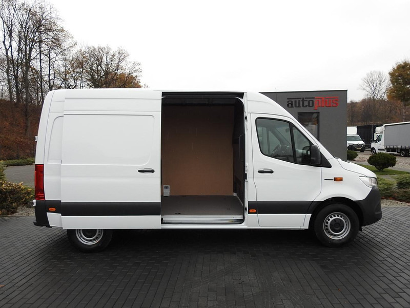 Leasing Mercedes-Benz ESPRINTER NOWY ELEKTRYCZNY FURGON AUTOMAT  GWARANCJA  95KM [ 607 Mercedes-Benz ESPRINTER NOWY ELEKTRYCZNY FURGON AUTOMAT  GWARANCJA  95KM [ 607: afbeelding 8 Leasing Mercedes-Benz ESPRINTER NOWY ELEKTRYCZNY FURGON AUTOMAT  GWARANCJA  95KM [ 607 Mercedes-Benz ESPRINTER NOWY ELEKTRYCZNY FURGON AUTOMAT  GWARANCJA  95KM [ 607: afbeelding 8