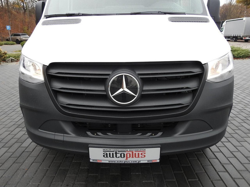 Leasing Mercedes-Benz ESPRINTER NOWY ELEKTRYCZNY FURGON AUTOMAT  GWARANCJA  95KM [ 607 Mercedes-Benz ESPRINTER NOWY ELEKTRYCZNY FURGON AUTOMAT  GWARANCJA  95KM [ 607: afbeelding 17 Leasing Mercedes-Benz ESPRINTER NOWY ELEKTRYCZNY FURGON AUTOMAT  GWARANCJA  95KM [ 607 Mercedes-Benz ESPRINTER NOWY ELEKTRYCZNY FURGON AUTOMAT  GWARANCJA  95KM [ 607: afbeelding 17