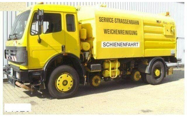 Mercedes-Benz SK 1820 4x2 Schienenreinigungs Kehrmaschine RAIL - Veegwagen: afbeelding 1 Mercedes-Benz SK 1820 4x2 Schienenreinigungs Kehrmaschine RAIL - Veegwagen: afbeelding 1