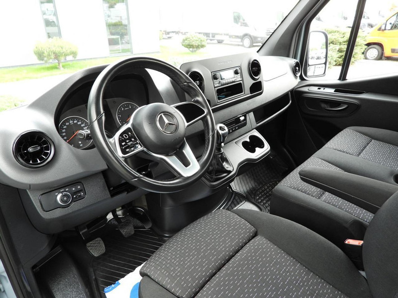 Mercedes-Benz SPRINTER 315 SKRZYNIA 8 PALET TEMPOMAT KLIMATYZACJA 150KM [ 199 - Bestelwagen open laadbak: afbeelding 2 Mercedes-Benz SPRINTER 315 SKRZYNIA 8 PALET TEMPOMAT KLIMATYZACJA 150KM [ 199 - Bestelwagen open laadbak: afbeelding 2
