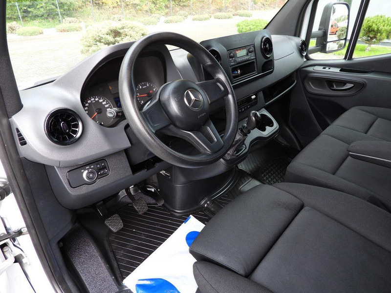 Mercedes-Benz SPRINTER 316 PLANDEKA 10 PALET BLIŹNIACZE KOŁA KLIMATYZACJA 165 - Schuifzeilen bestelwagen: afbeelding 2 Mercedes-Benz SPRINTER 316 PLANDEKA 10 PALET BLIŹNIACZE KOŁA KLIMATYZACJA 165 - Schuifzeilen bestelwagen: afbeelding 2