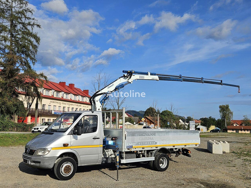 Mercedes-Benz Sprinter 616 Flatbed + crane Cormach - Vrachtwagen met open laadbak, Kraanwagen: afbeelding 1 Mercedes-Benz Sprinter 616 Flatbed + crane Cormach - Vrachtwagen met open laadbak, Kraanwagen: afbeelding 1