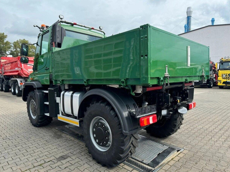 Mercedes-Benz Unimog U430 4x4 Tipper - Kipper vrachtwagen: afbeelding 4 Mercedes-Benz Unimog U430 4x4 Tipper - Kipper vrachtwagen: afbeelding 4