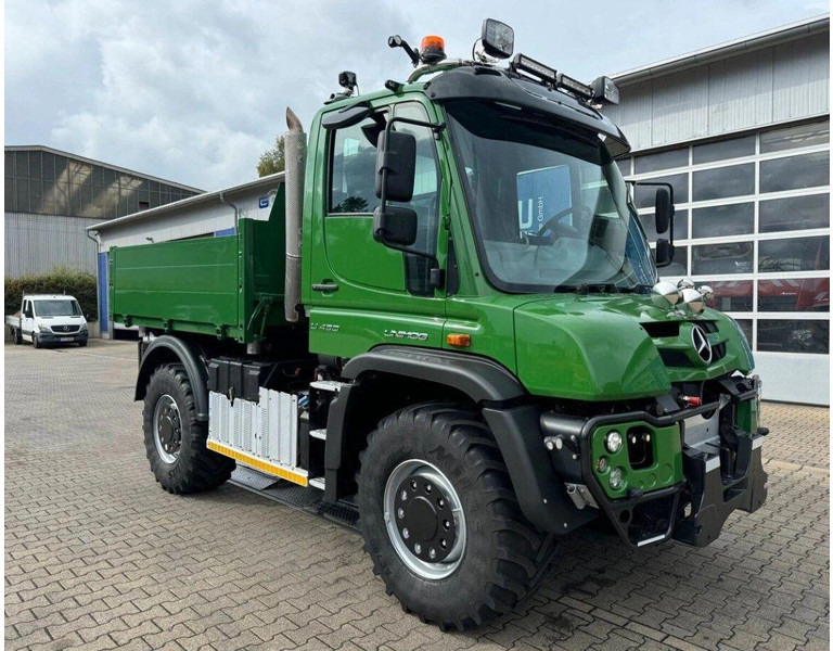 Mercedes-Benz Unimog U430 4x4 Tipper - Kipper vrachtwagen: afbeelding 3 Mercedes-Benz Unimog U430 4x4 Tipper - Kipper vrachtwagen: afbeelding 3